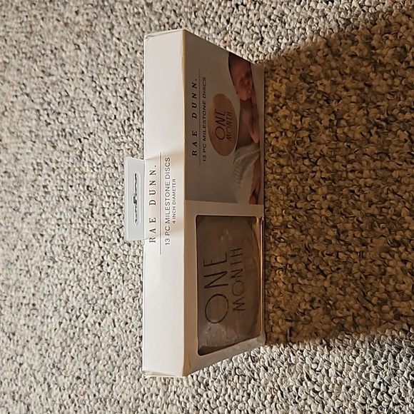 Rae Dunn 12 Piece Baby Milestone Discs - Picture 6 of 6